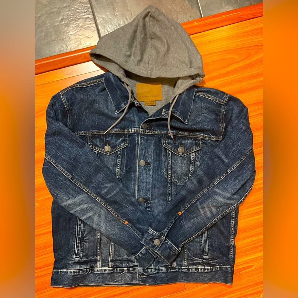 american eagle hooded denim jacket